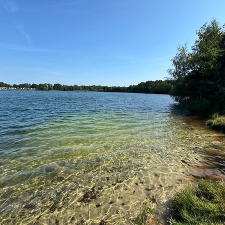 Schoenes Ferienhaus Mit Sauna Am Harkebruegger See In Der Naehe Von Oldenburg Barssel  Exteriér fotografie