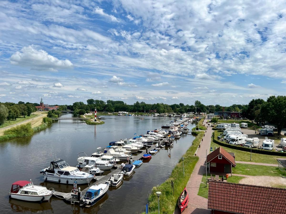 Schoenes Ferienhaus Mit Sauna Am Harkebruegger See In Der Naehe Von Oldenburg Barssel  Exteriér fotografie