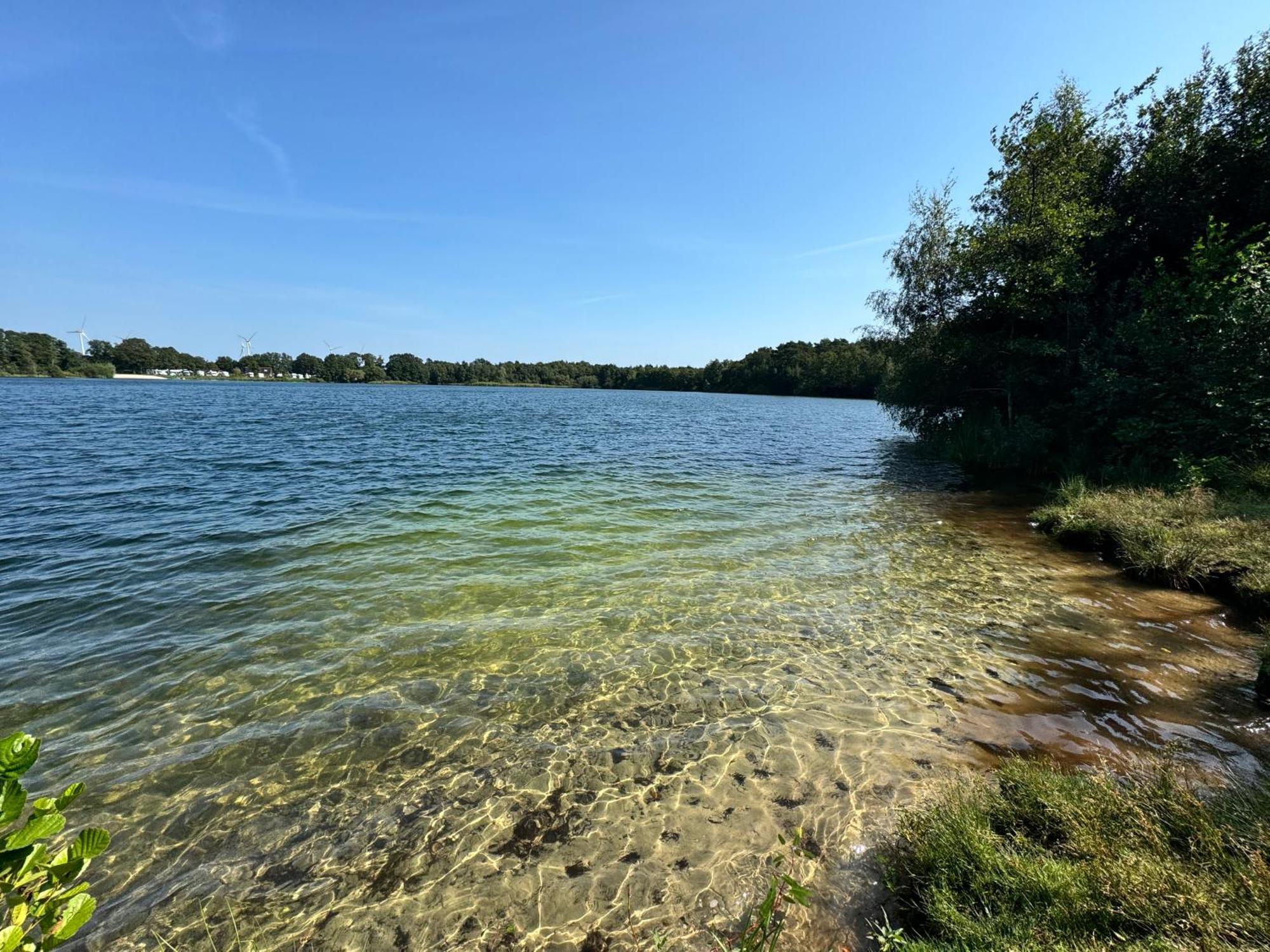 Schoenes Ferienhaus Mit Sauna Am Harkebruegger See In Der Naehe Von Oldenburg Barssel  Exteriér fotografie